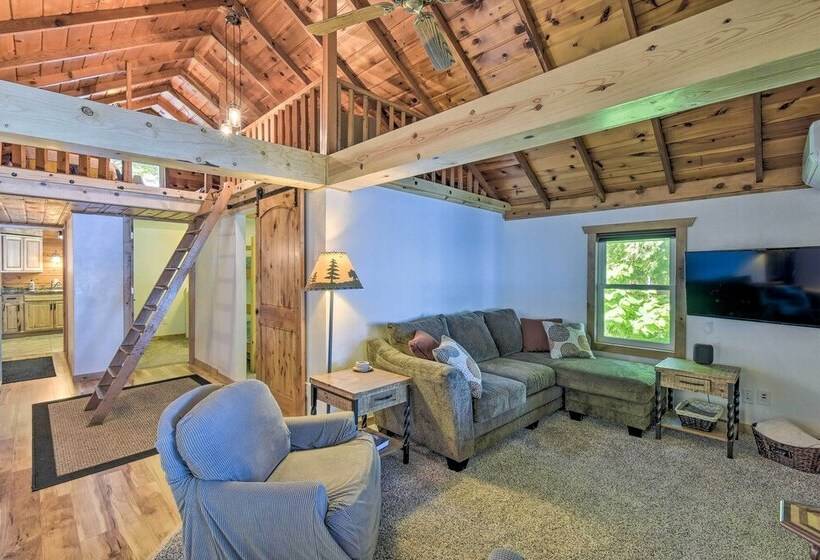 White Lake Home W/patio, Fire Pit, Boat Dock!