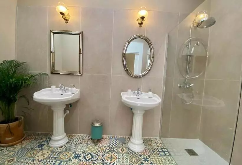 ベッドアンドブレックファースト Casa Palacio Ánima