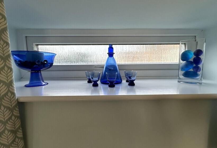 Welcoming 2 Bed Charming Self Catering Cottage