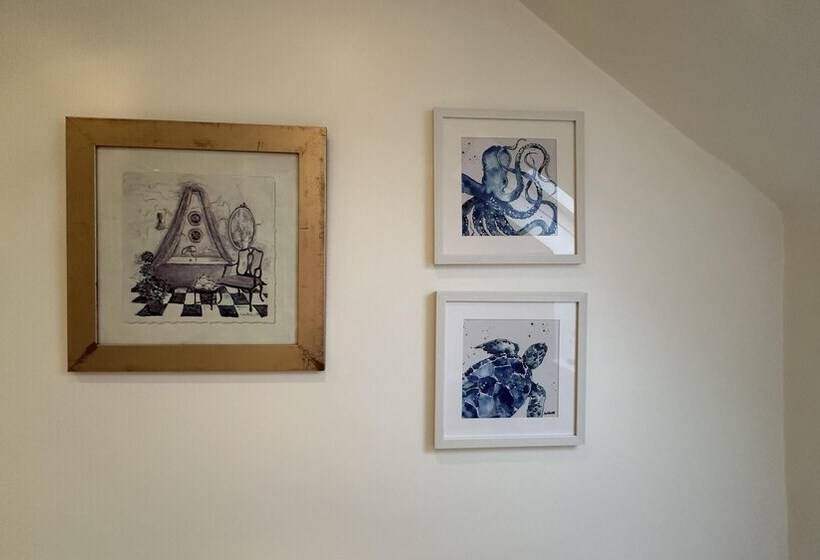 Welcoming 2 Bed Charming Self Catering Cottage