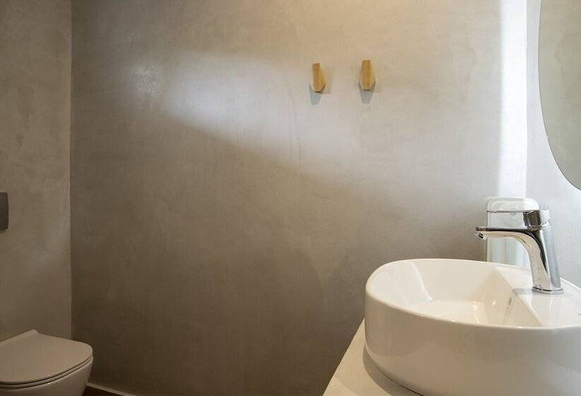 Gkaras Camp & Apartments