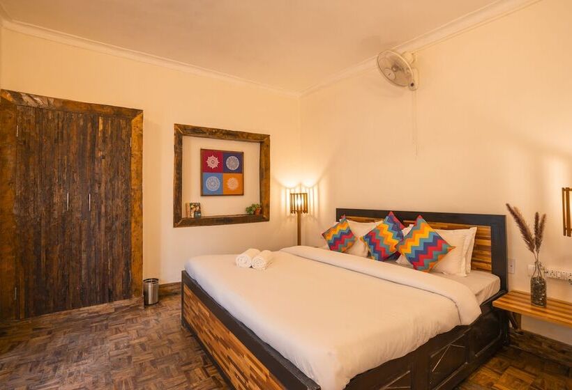 Gostops Nainital   Hostel