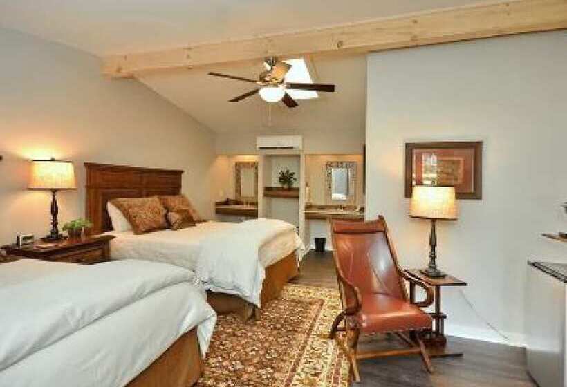 Хостел Laurel Ridge Country Club