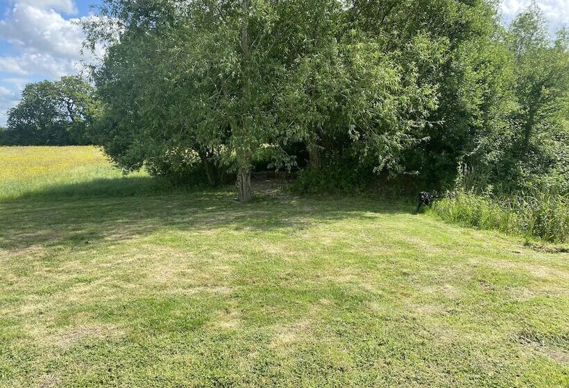 Hotel 1 Bed Pod Cabin In Beautiful Surroundings Wrexham