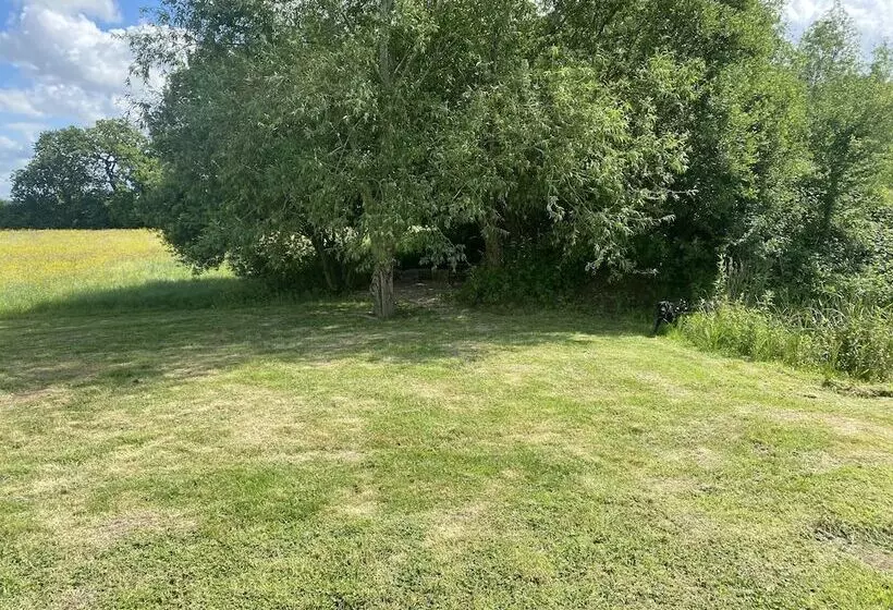 Hotelli 1 Bed Pod Cabin In Beautiful Surroundings Wrexham