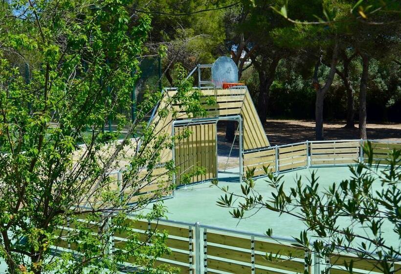 فندق Camping El Garrofer