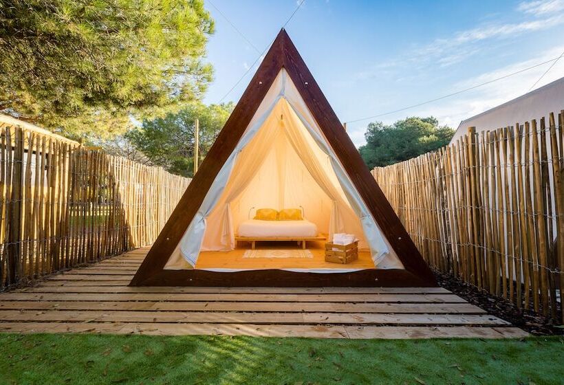 فندق Camping El Garrofer