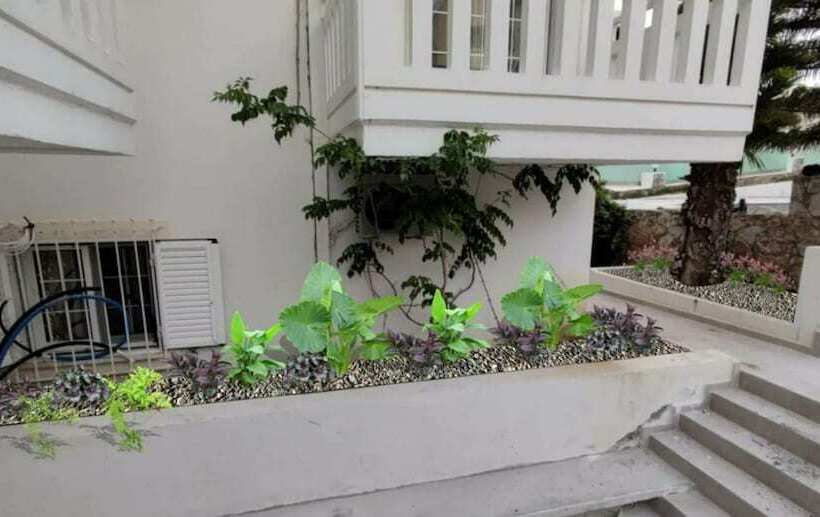 בית מלון כפרי Cost Mari Boutique