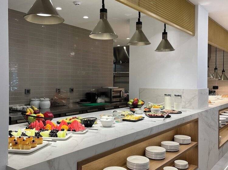 Ethereal White Resort Hotel & Spa