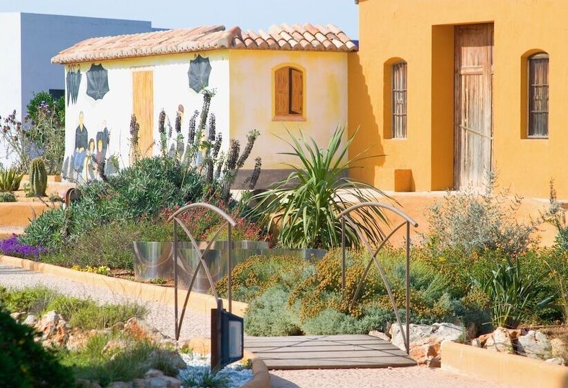 فندق Restaurante Font Salada