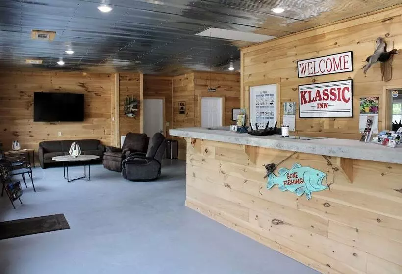 ホテル The Klassic Inn