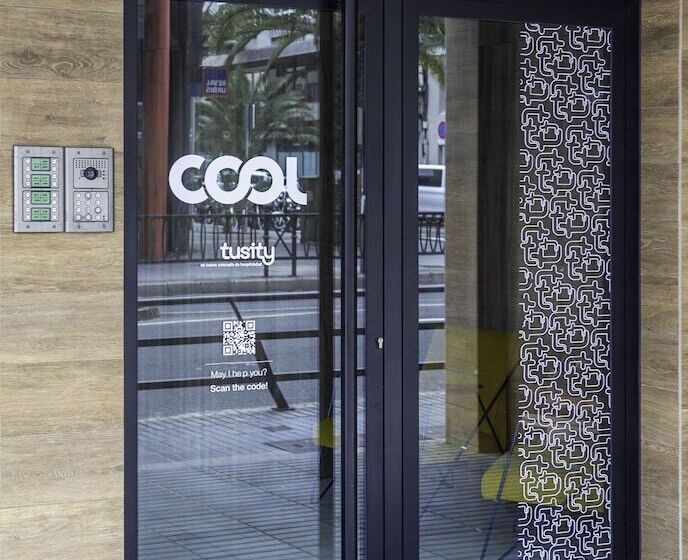 Szálloda Tusity Cool