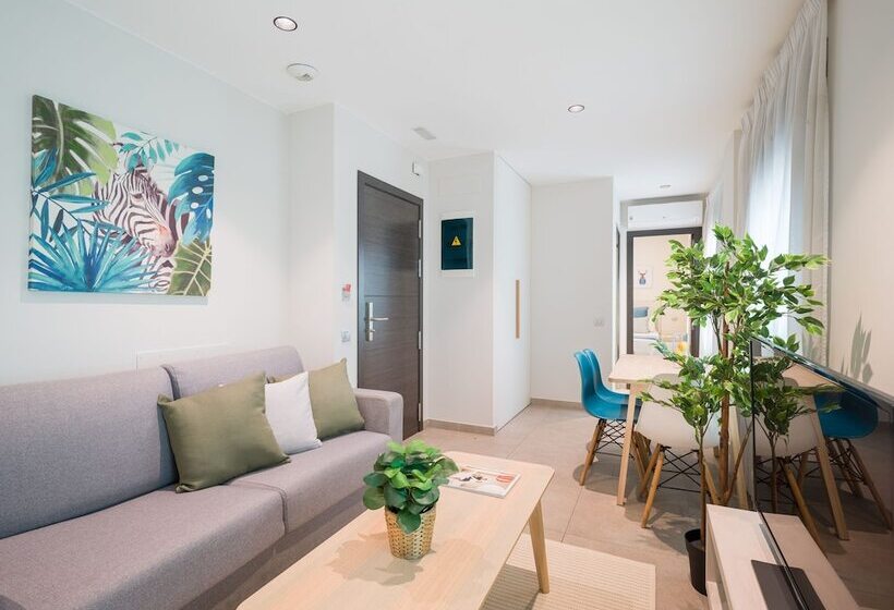 Szálloda Tusity Cool