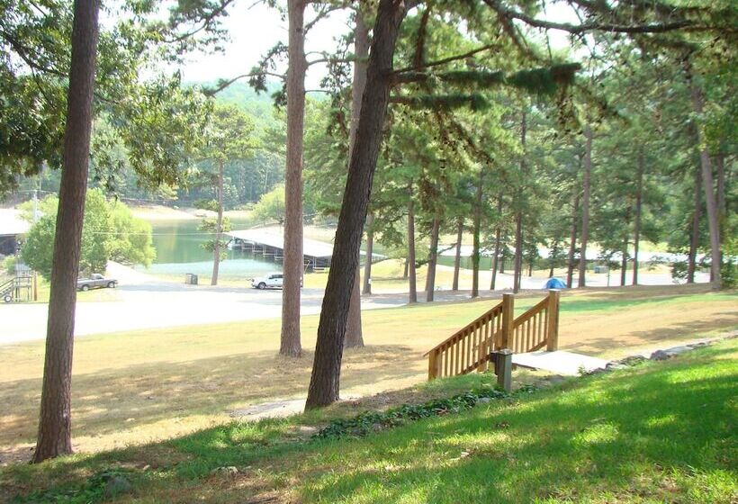 Mountain Harbor King Guest Room On Lake Ouachita By Redawning