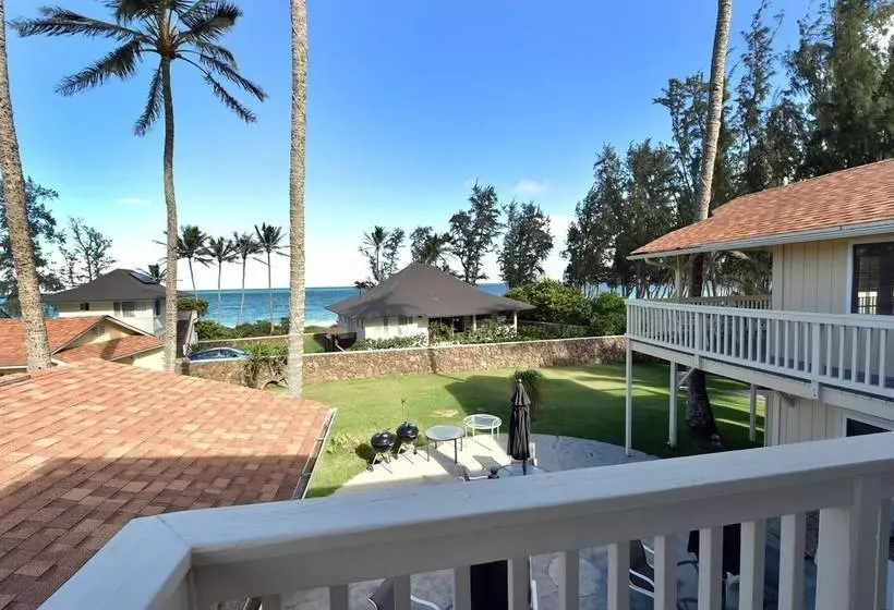 Waimanalo Beach Cottages