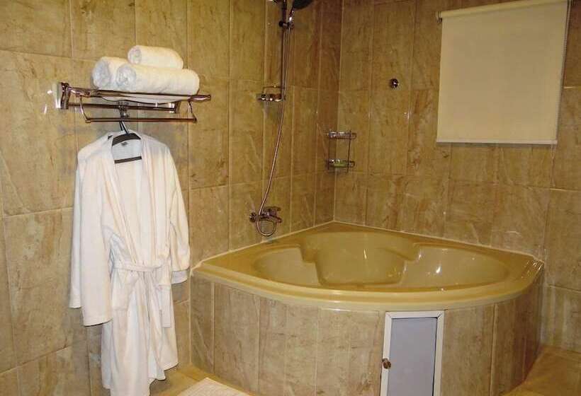 هتل Gk Guest Palace Kano