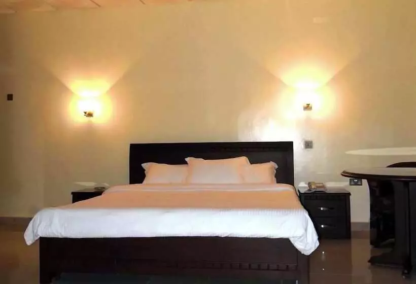 هتل Gk Guest Palace Kano