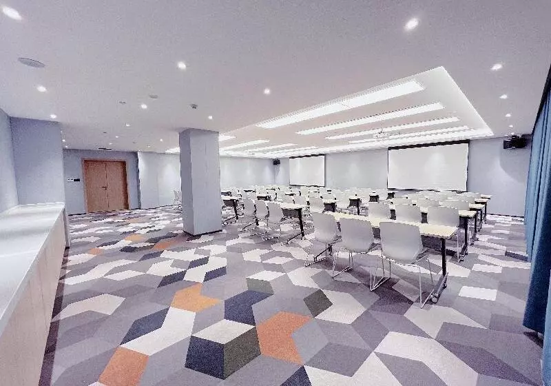 Hanting Hotel Taiyuan North Middle Ring Lishige