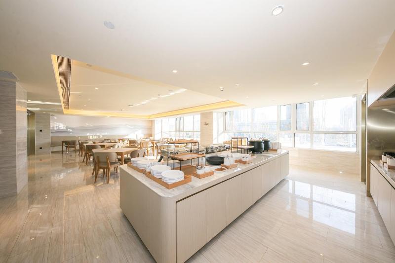 Ji Hotel Zhangjiakou Railway Station