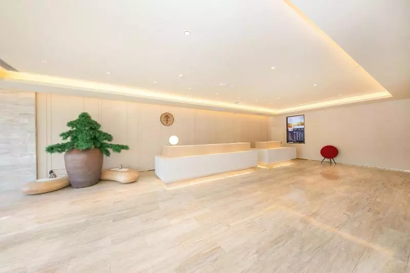 Ji Hotel Zhangjiakou Railway Station