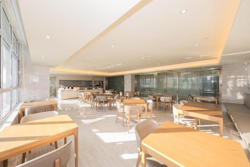 Ji Hotel Zhangjiakou Railway Station