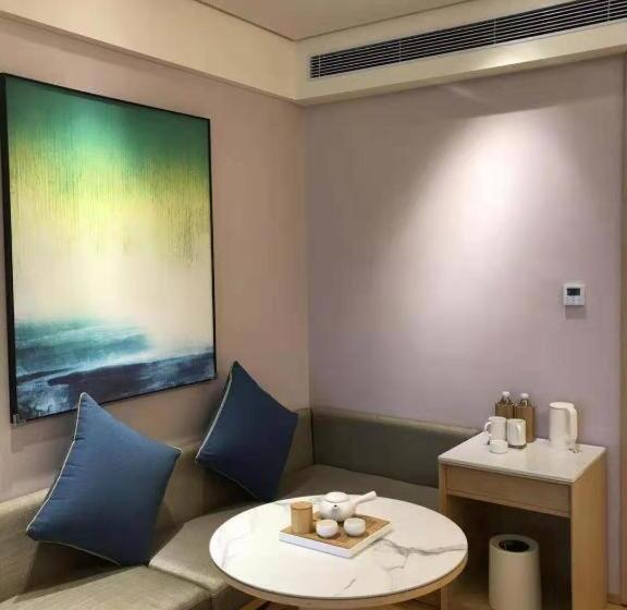 Ji Hotel Zhangjiakou Railway Station