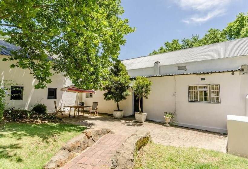 مبيت وإفطار Natte Valleij