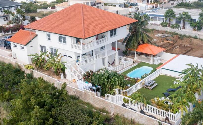 Adonai Hotel Boutique