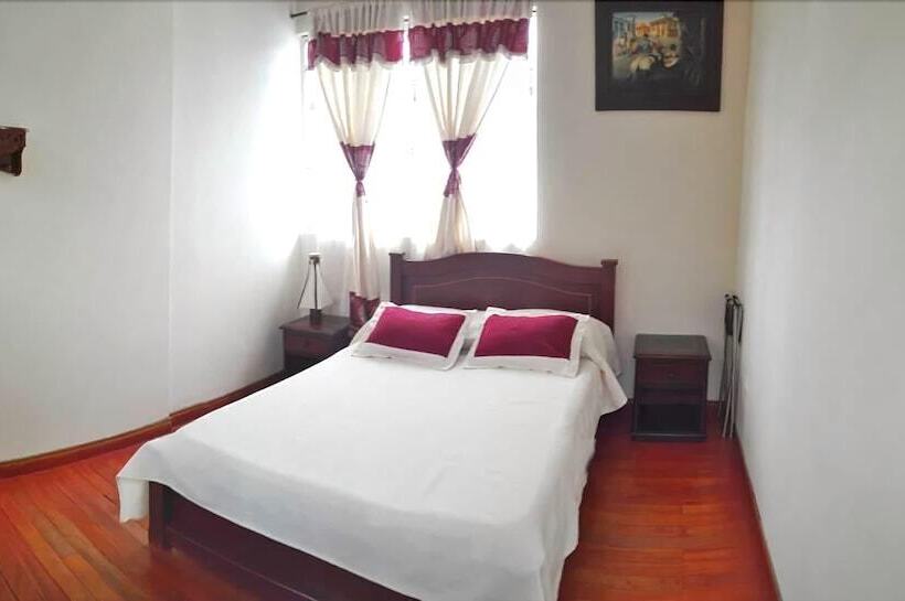 Hotel Alcayata Colonial