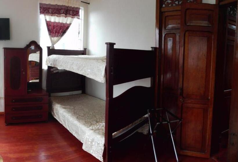 Hotel Alcayata Colonial