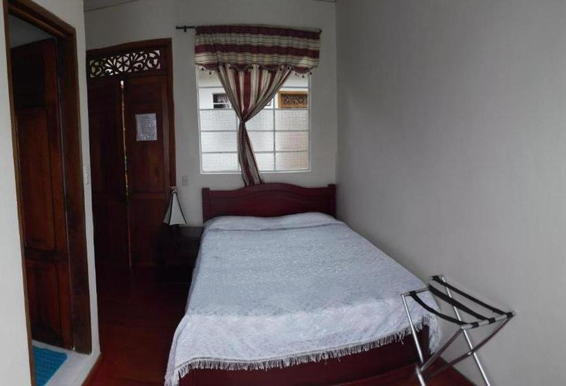 Hotel Alcayata Colonial