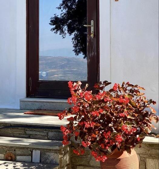 هتل Archontiko Stafylopati