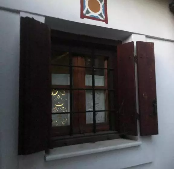 هتل Archontiko Stafylopati