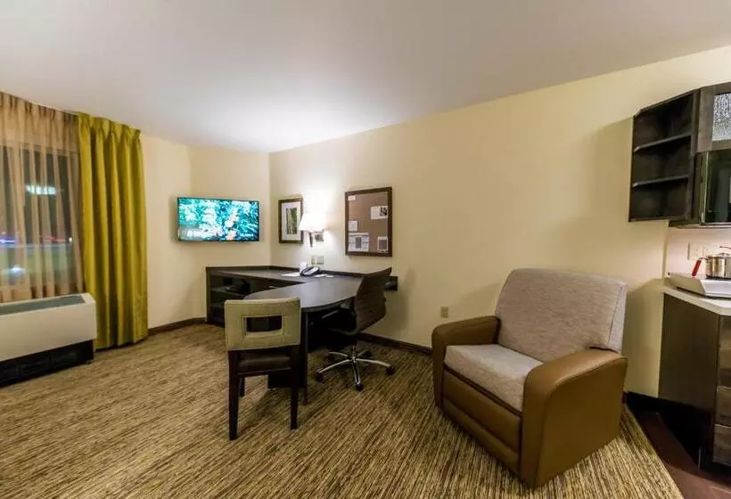 ホテル Candlewood Suites   Fairbanks, An Ihg