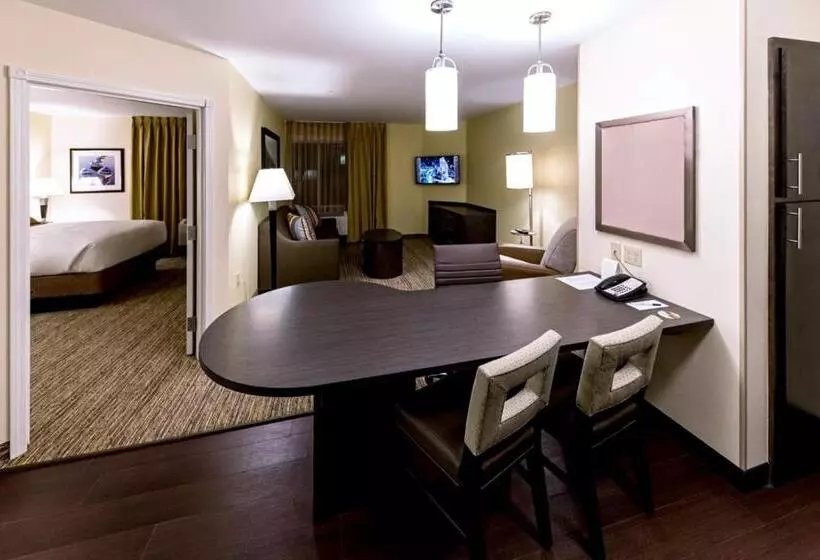 ホテル Candlewood Suites   Fairbanks, An Ihg
