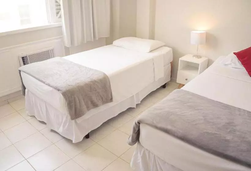 Hotelli Clh Suites Domingos Ferreira