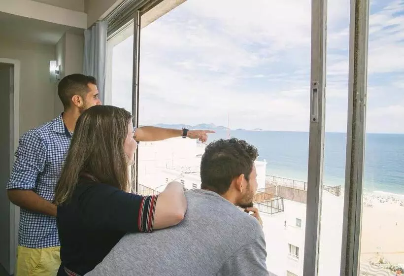 Hotelli Clh Suites Domingos Ferreira