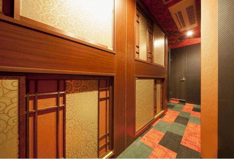 Hotel a Capsule Centurion  Akasaka Tower