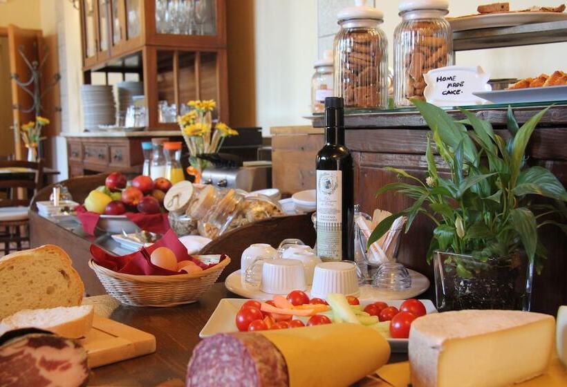 ホテル Fattoria Del Colle