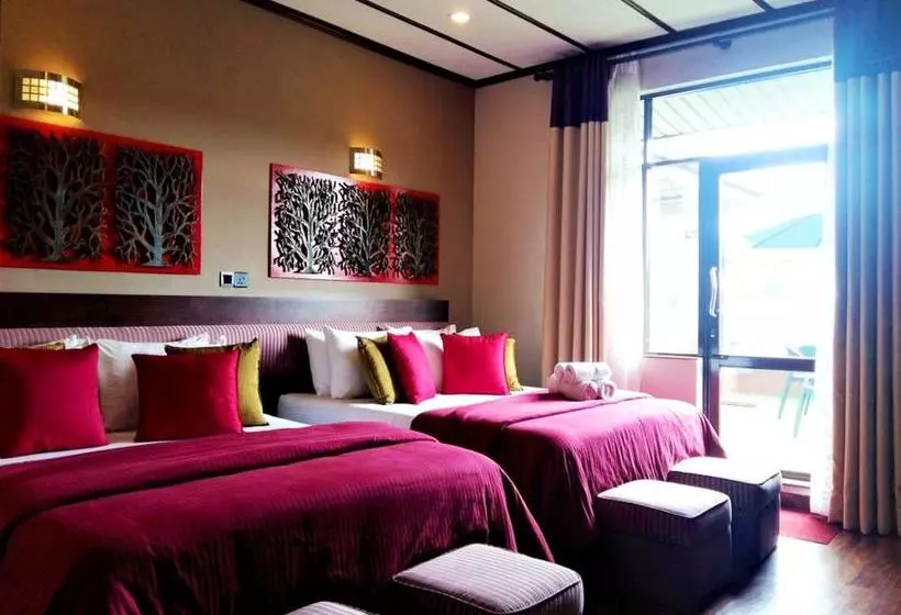 هتل Glory Bush Villa