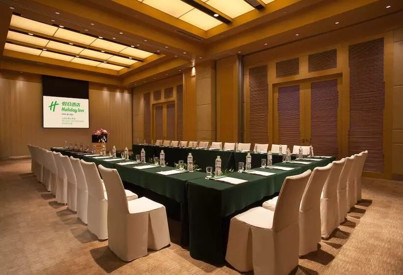 هتل Holiday Inn Beijing Shijingshan Parkview By Ihg