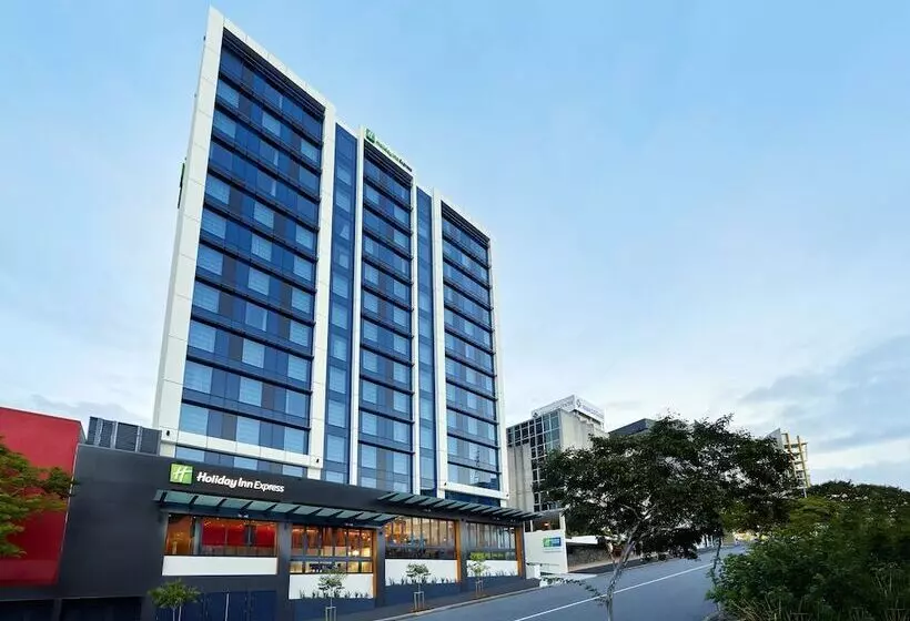 ホテル Holiday Inn Express Brisbane Central, An Ihg