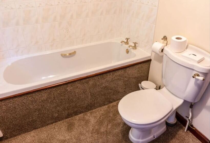 호텔 Loch Ness Lodge