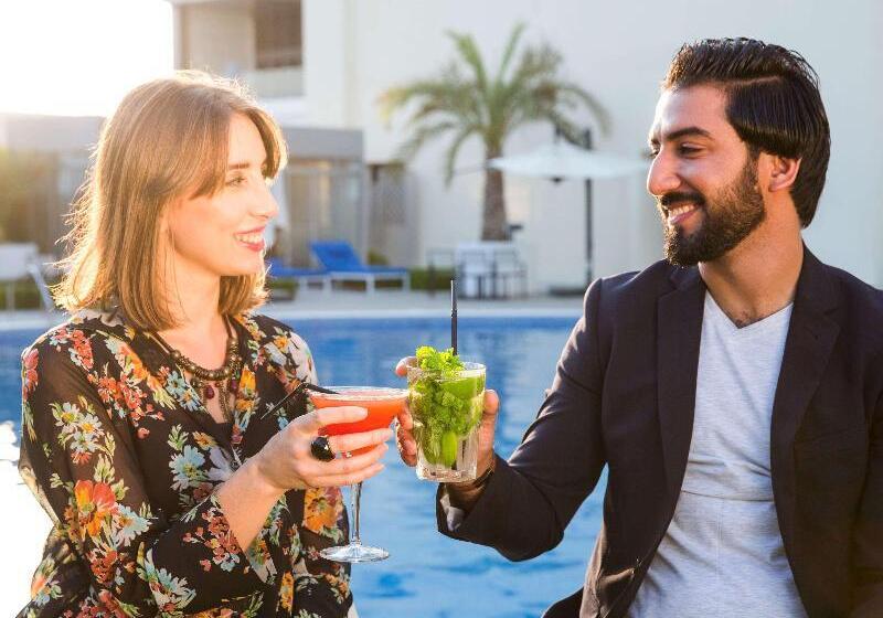 هتل Mercure Sohar