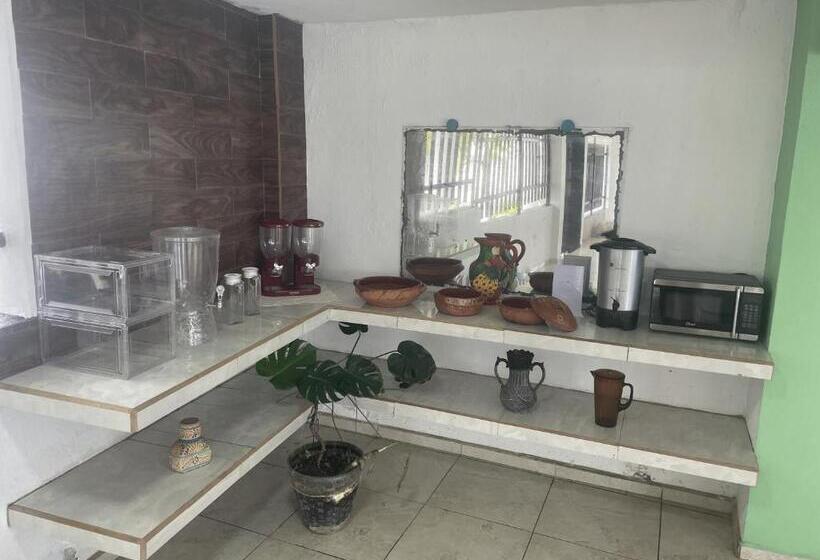 Hotel Oasis Cuyutlan