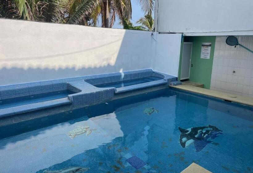 Hotel Oasis Cuyutlan