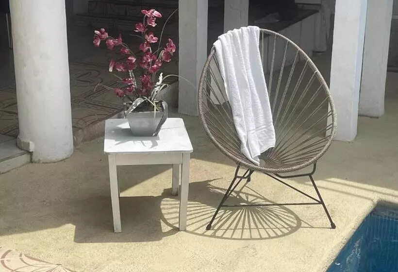 Hotelli Oasis Cuyutlan