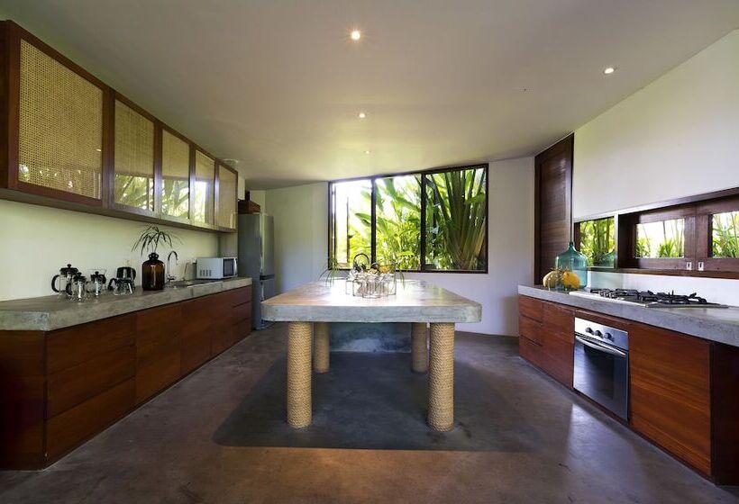 هتل Planta Boutique Resort