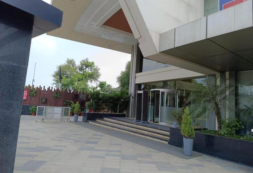 Hotel Radisson Udaipur