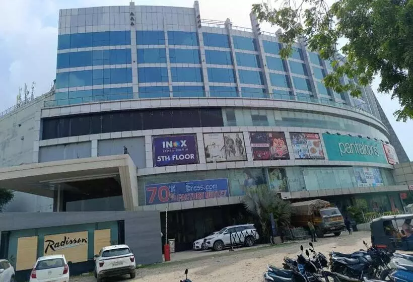 Hotel Radisson Udaipur